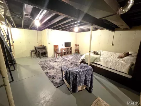 Bedroom - 403 Constantz Dr, Canton, MO 63435 photo 7 of 8