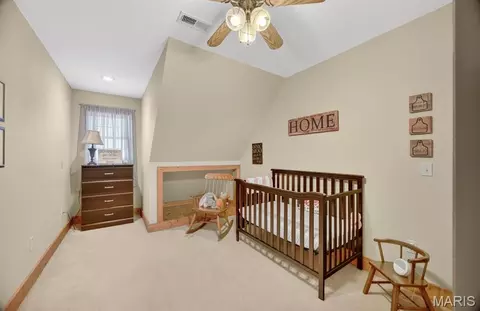Bedroom - 18521 Oak Tree Ln, Phillipsburg, MO 65722 photo 4 of 4