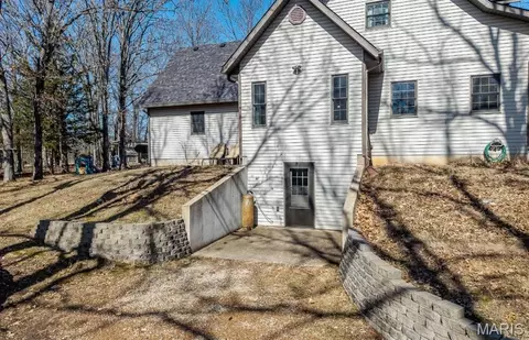 Exterior - 18521 Oak Tree Ln, Phillipsburg, MO 65722 photo 6 of 10