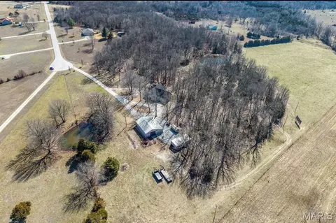 View/Area - 18521 Oak Tree Ln, Phillipsburg, MO 65722 photo 2 of 2