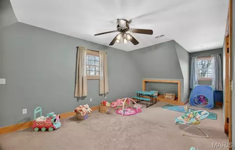 Bedroom - 18521 Oak Tree Ln, Phillipsburg, MO 65722 photo 3 of 4