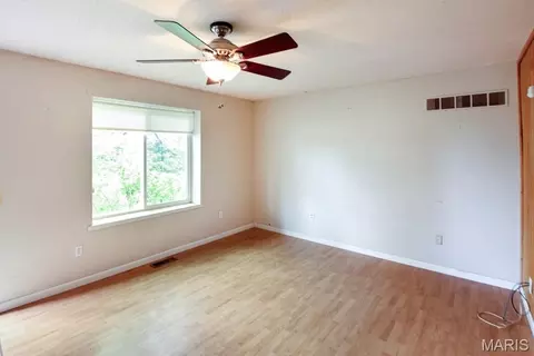 Bedroom - 7858 Elmont Rd, Sullivan, MO 63080 photo 1 of 4