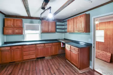 Kitchen - 7858 Elmont Rd, Sullivan, MO 63080 photo 5 of 5