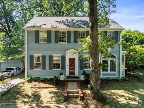 8436 Big Bend Blvd, Webster Groves, MO 63119