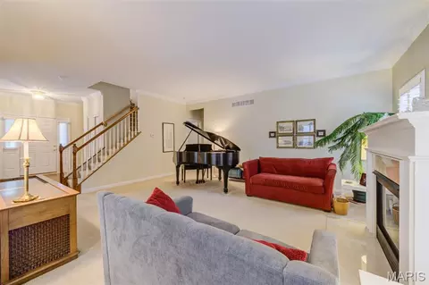 Living - 563 Boulder River Dr, O'fallon, MO 63368 photo 3 of 7