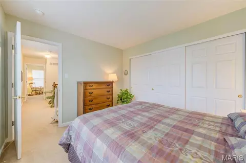 Bedroom - 563 Boulder River Dr, O'fallon, MO 63368 photo 6 of 7
