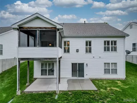 Exterior - 563 Boulder River Dr, O'fallon, MO 63368 photo 1 of 6
