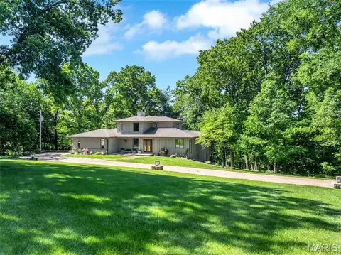 17212 Orrville Rd, Wildwood, MO 63005