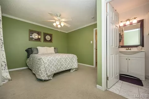 Bedroom - 2370 Hidden Meadow Ln, Ballwin, MO 63021 photo 2 of 4