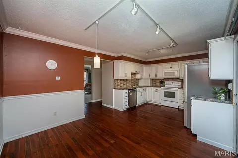 Kitchen - 2370 Hidden Meadow Ln, Ballwin, MO 63021 photo 1 of 2
