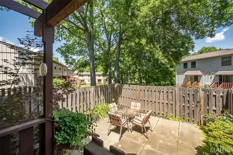 Exterior - 2370 Hidden Meadow Ln, Ballwin, MO 63021 photo 2 of 8