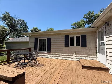 Exterior - 6 Riverpoint Rd, Hannibal, MO 63401 photo 4 of 7
