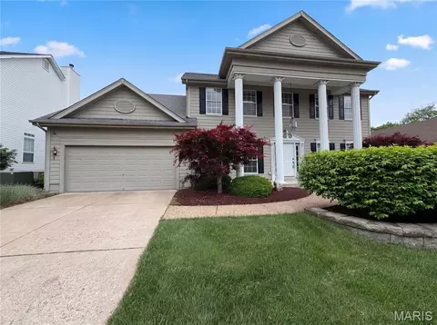 1311 Norwood Hills Dr, O'fallon, MO 63366