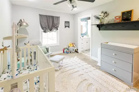 Bedroom - 2 Thornaby Rd, Hannibal, MO 63401 photo 4 of 6