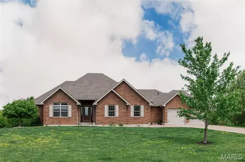 Exterior - 2 Thornaby Rd, Hannibal, MO 63401 photo 6 of 6