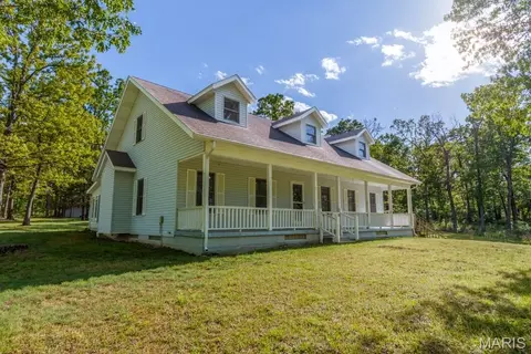 23154 Emerson Rd, Lebanon, MO 65536
