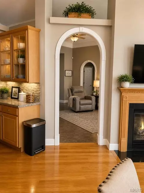 Entry Way - 2004 Homefield Ridge Dr, O'fallon, MO 63366 photo 3 of 5