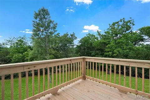 Exterior - 25 Milanna Dr, Arnold, MO 63010 photo 2 of 10