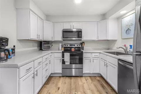 Kitchen - 219 W Davidson Ave, Chaffee, MO 63740 photo 2 of 2