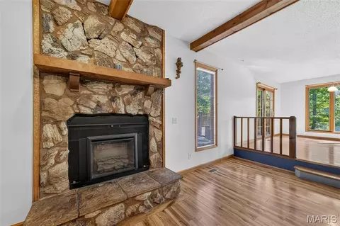 Living - 85 Spring Branch Rd, Troy, MO 63379 photo 3 of 6