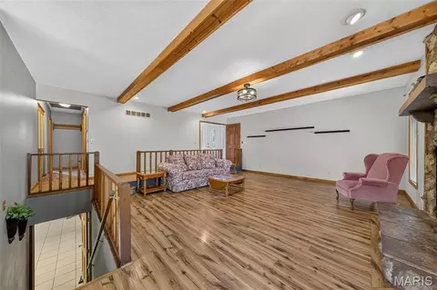 Living - 85 Spring Branch Rd, Troy, MO 63379 photo 5 of 6