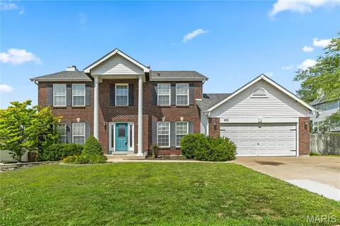 602 Autumn Creek Dr, Wentzville, MO 63385