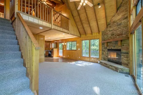 Living - 2352 Trautwein Dr, Innsbrook, MO 63390 photo 2 of 3