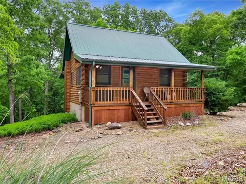 10131 Deer Run Rd, Bourbon, MO 65441