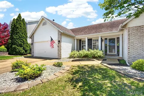 6964 Brassel Dr, Dardenne Prairie, MO 63368
