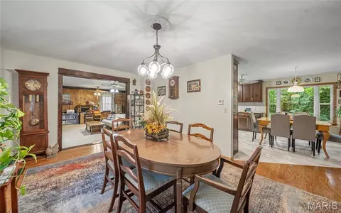Dining - 21482 Teardrop Rd, Devils Elbow, MO 65457 photo 3 of 3