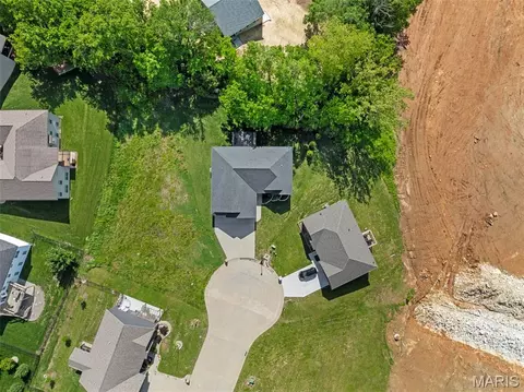 View/Area - 2218 Wind Crest Ct, Washington, MO 63090 photo 2 of 6