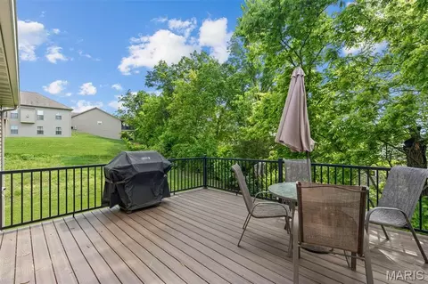 Exterior - 2218 Wind Crest Ct, Washington, MO 63090 photo 3 of 9