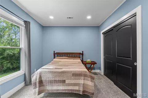 Bedroom - 2218 Wind Crest Ct, Washington, MO 63090 photo 6 of 7