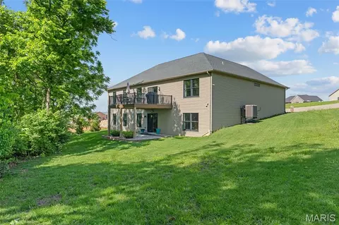 Exterior - 2218 Wind Crest Ct, Washington, MO 63090 photo 5 of 9