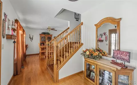 Entry Way - 129 Sangre De Cristo, Sullivan, MO 63080 photo 1 of 4