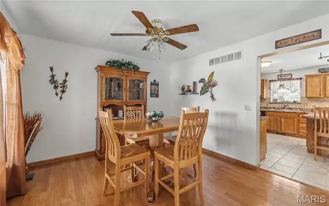 Dining - 129 Sangre De Cristo, Sullivan, MO 63080 photo 1 of 2