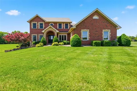 118 Kersting Farms Dr, O'fallon, MO 63366
