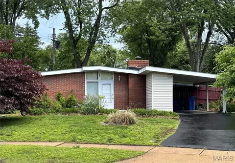 6604 Graybirch Dr, Berkeley, MO 63134