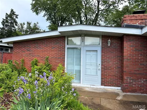 Other - 6604 Graybirch Dr, Berkeley, MO 63134 photo 2 of 9