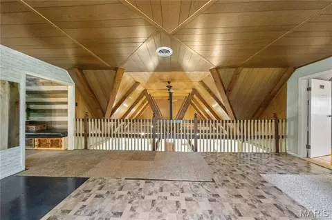 Entry Way - 18480 State Route O, Rolla, MO 65401 photo 2 of 4