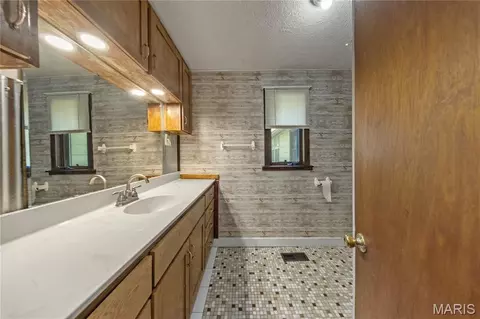 Bath - 18480 State Route O, Rolla, MO 65401 photo 1 of 3