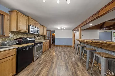 Kitchen - 18480 State Route O, Rolla, MO 65401 photo 3 of 3