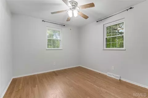 Bedroom - 115 Echo Ln, Bethalto, IL 62010 photo 2 of 5
