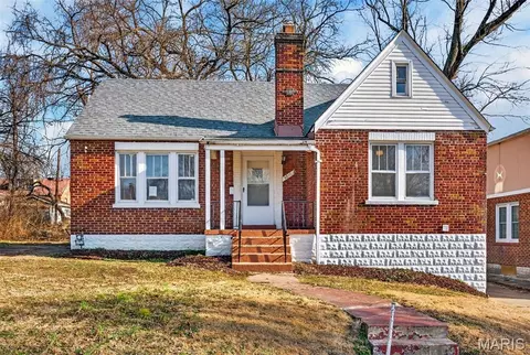 3816 Oakridge Blvd, Saint Louis, MO 63121