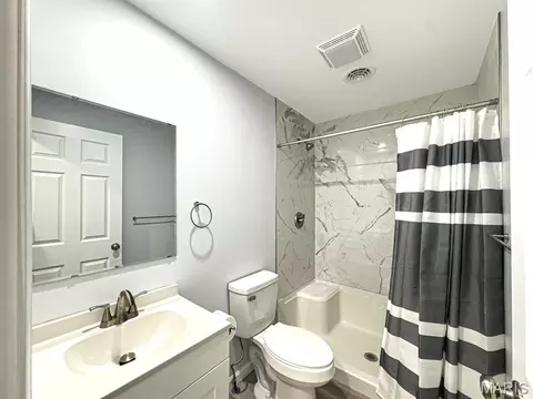 Bath - 1505 Leroy St, Rolla, MO 65401 photo 1 of 2