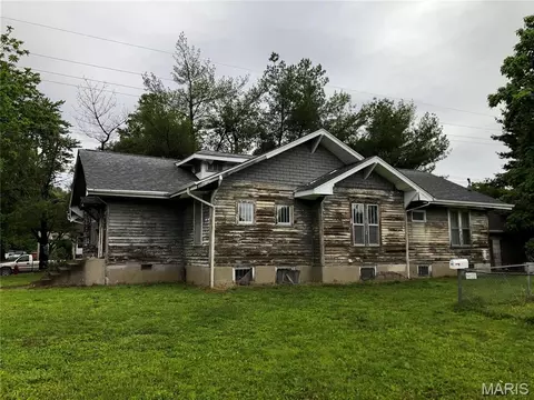 Other - 820 N 18th St, Herrin, IL 62948 photo 1 of 7
