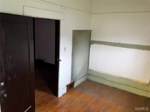 Bedroom - 820 N 18th St, Herrin, IL 62948 photo 1 of 3