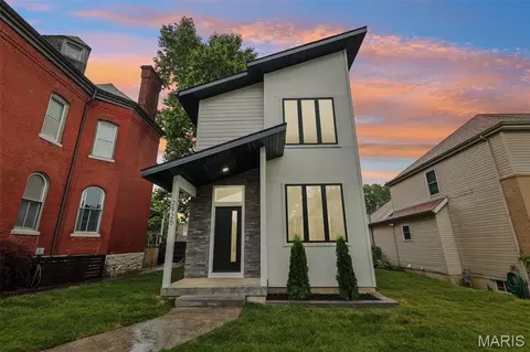 2925 Lafayette Ave, Saint Louis, MO 63104