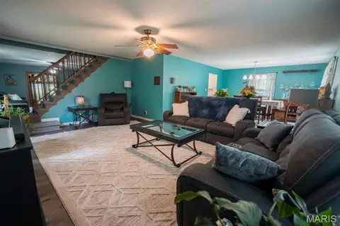 Other - 407 E Spruce St, Gillespie, IL 62033 photo 4 of 7