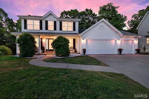 3015 Saint Judes Ct, High Ridge, MO 63049